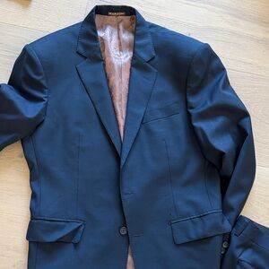 Men's suit